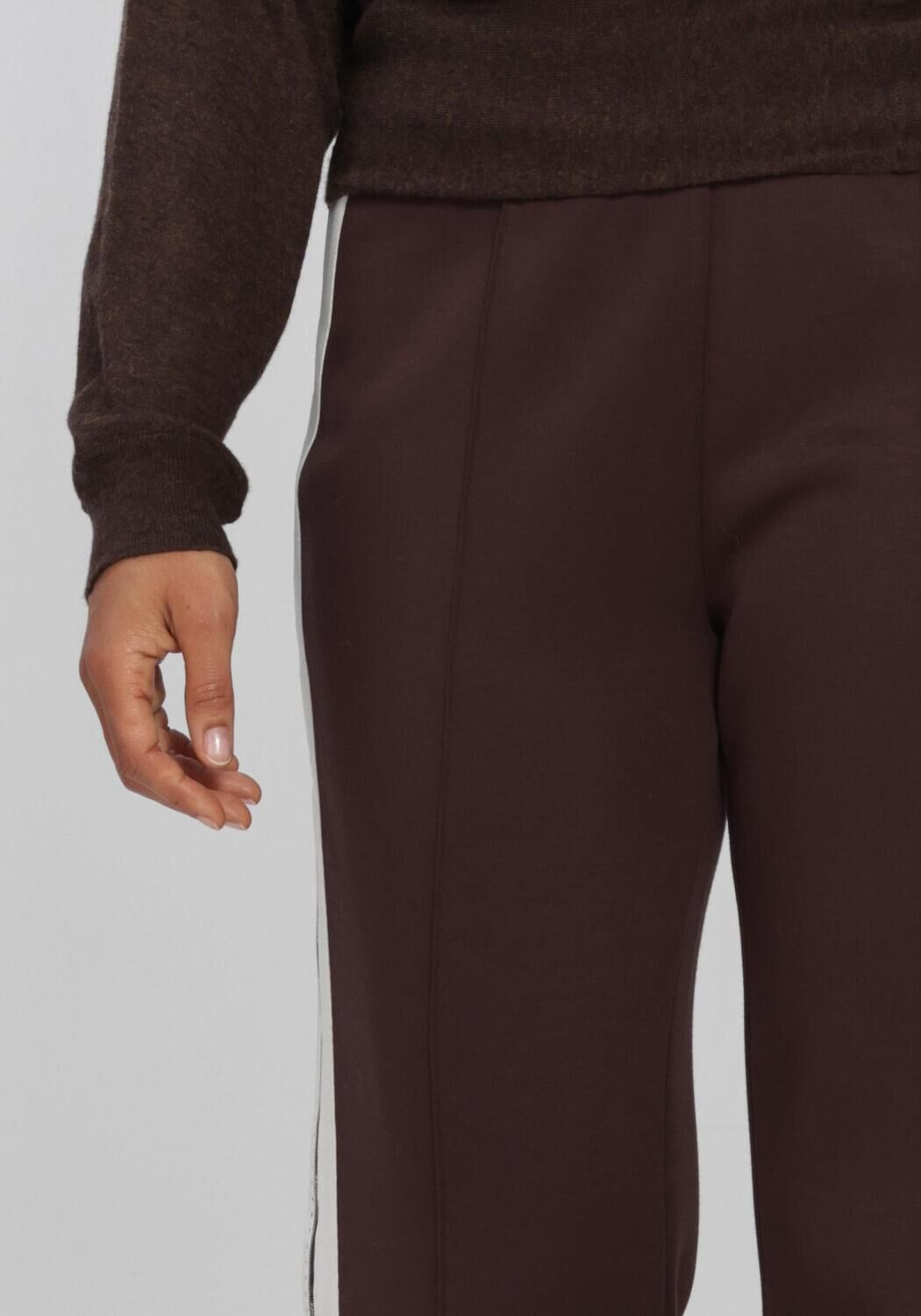 Bruine AIMEE THE LABEL Broeken/jumpsuits ICELANDW6 PANTS - large