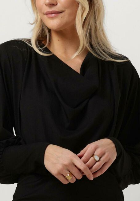 GESTUZ Robe midi UMINAGZ DRESS en noir - large