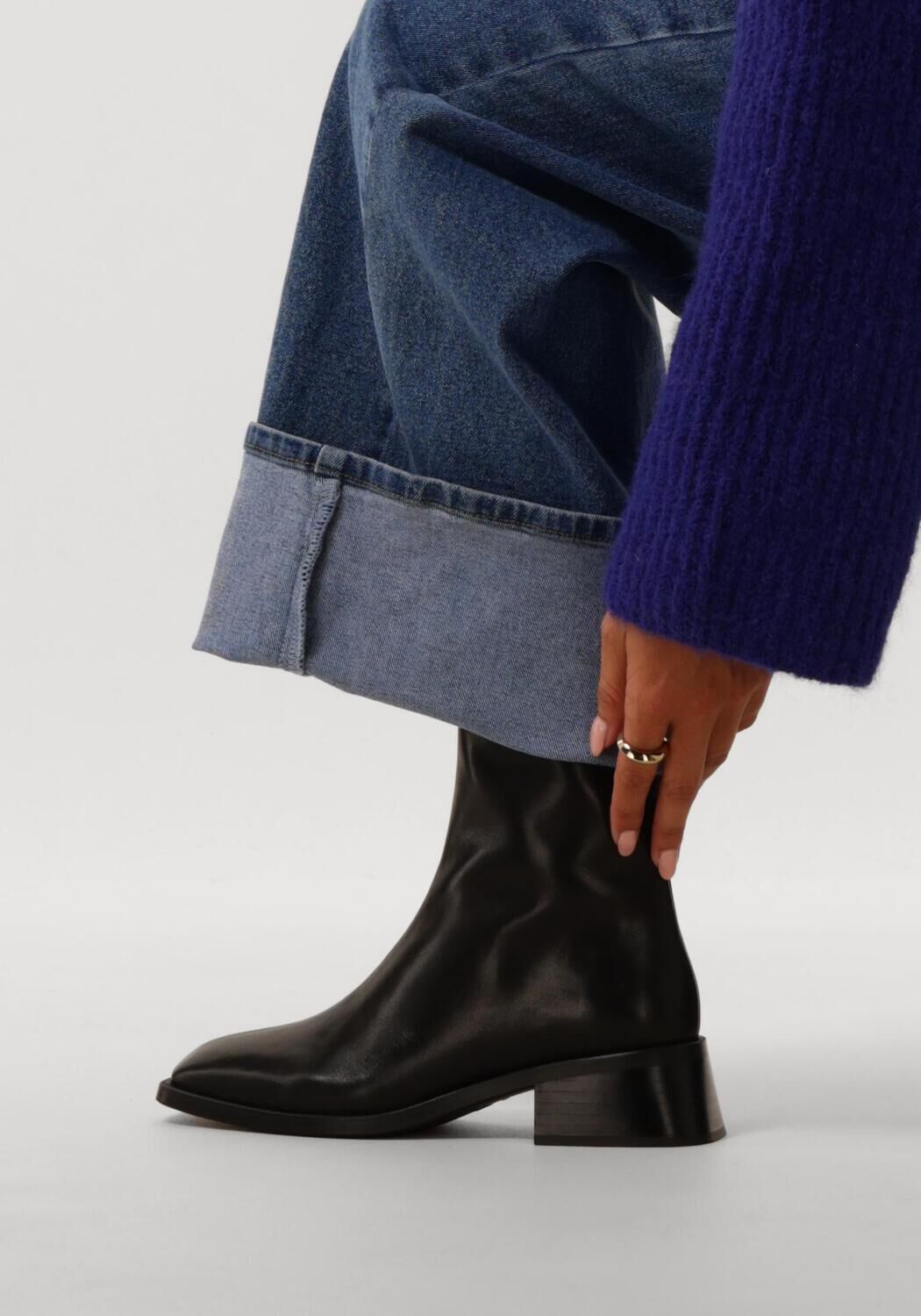 Zwarte VAGABOND SHOEMAKERS Enkellaarsjes BLANCA 5217 - large