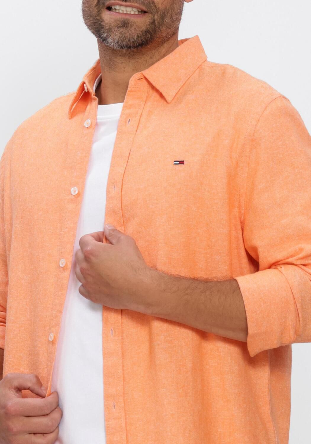 Oranje TOMMY JEANS Casual overhemd TJM REG LINEN BLEND SHIRT EXT - large