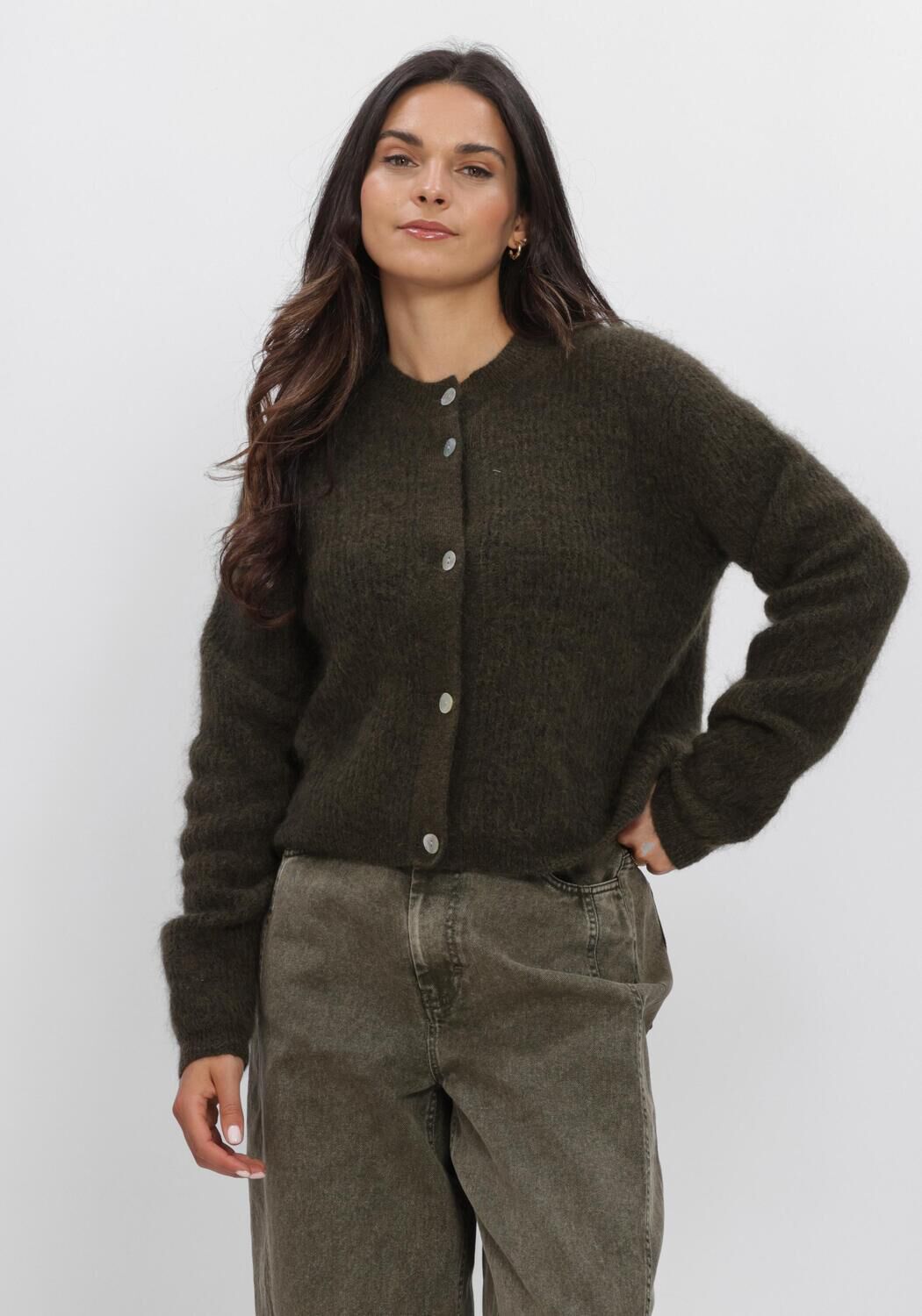 SECOND FEMALE Gilet ANDREA KNIT RIB LS CARDIGAN en noir - large