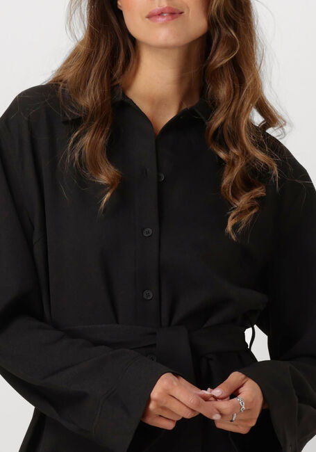 MODSTRÖM Mini robe KAMMYMD DRESS en noir - large