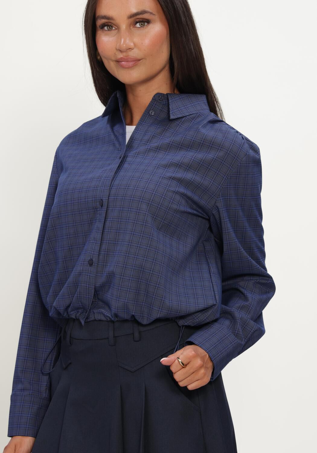 CO'COUTURE DAXTERCC CHECK PLEAT SHIRT Blouses en bleu - large