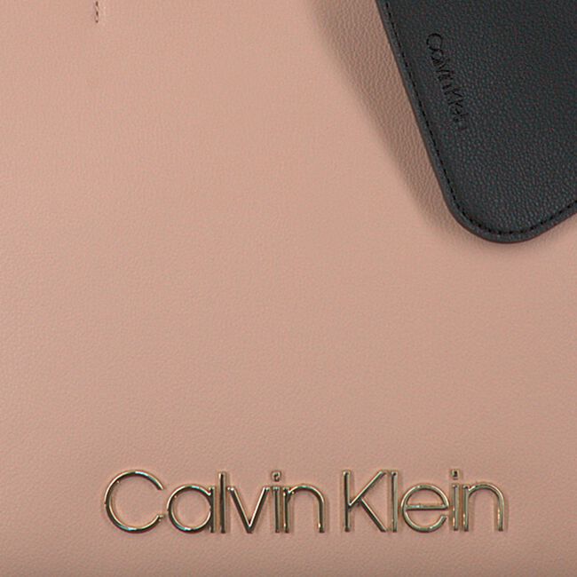 CALVIN KLEIN Shopper CK MUST MEDIUM SHOPPER en beige  - large