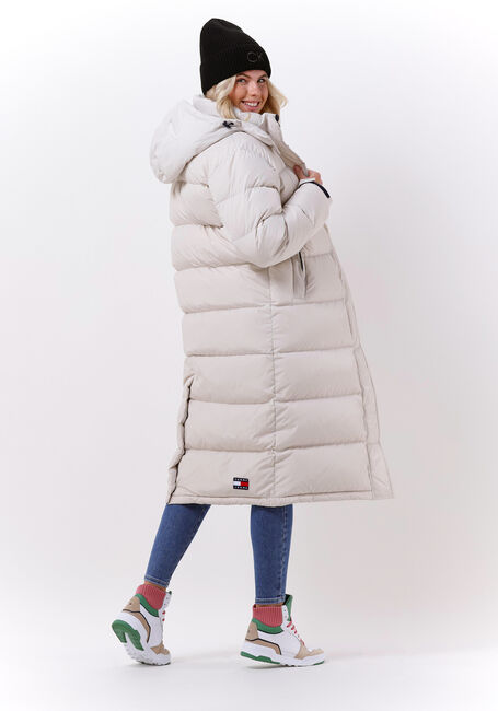 Beige TOMMY JEANS Gewatteerde jas OUTERWEAR - large