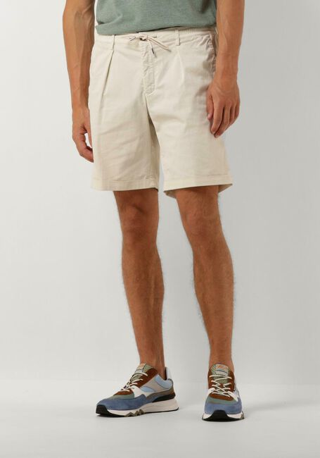 PROFUOMO Pantalon courte TROUSERS 845 SHORT Sable - large