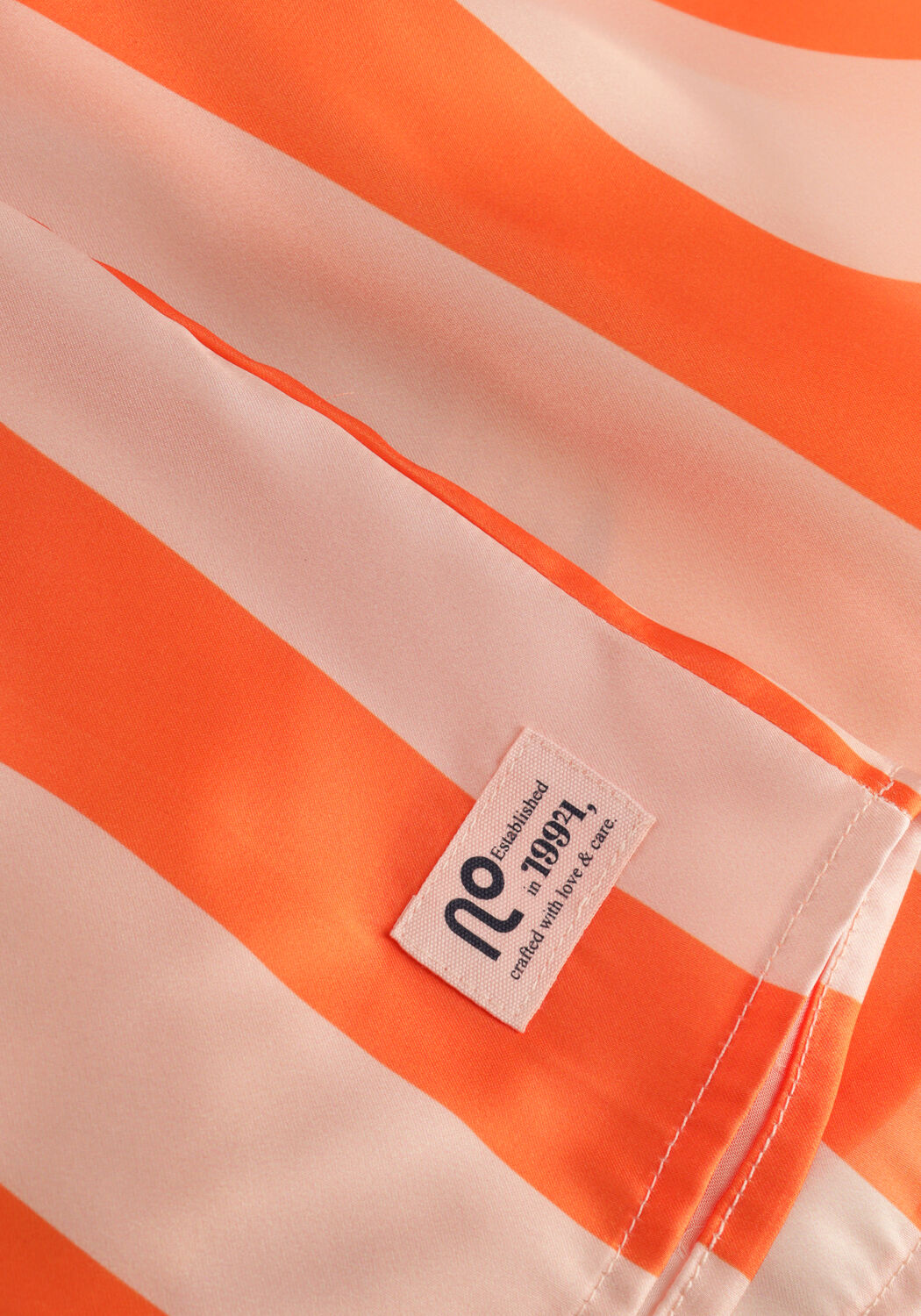 NONO Mini-jupe NINU SATIN BLOK STRIPED SKIRT en orange - large