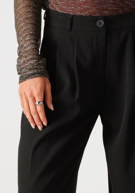 YDENCE Pantalon PANTS PHOEBE en noir - large