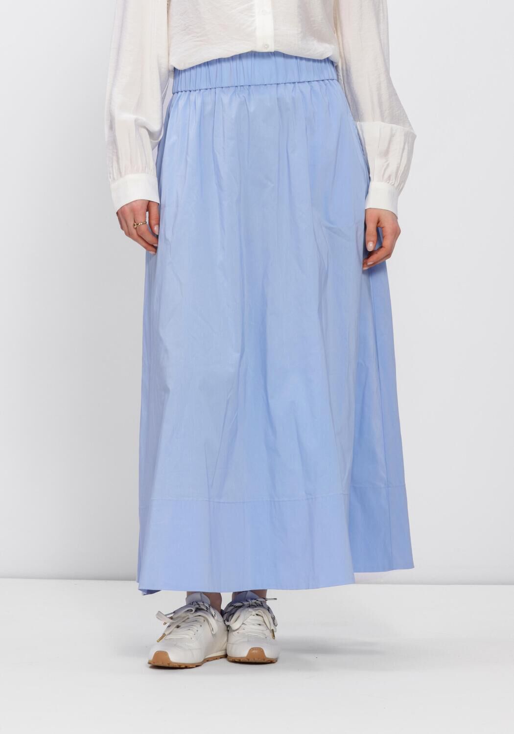NEO NOIR Jupe midi YARA LONG POPLIN SKIRT en bleu - large