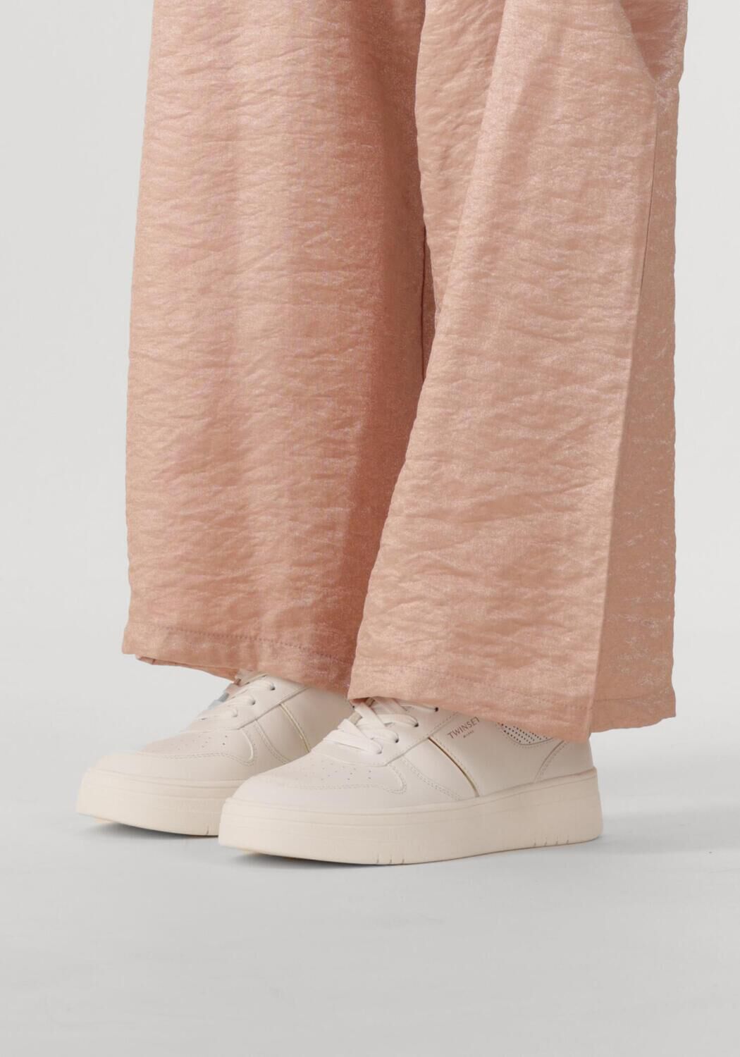 TWINSET MILANO Baskets basses 251TCP010 en blanc - large