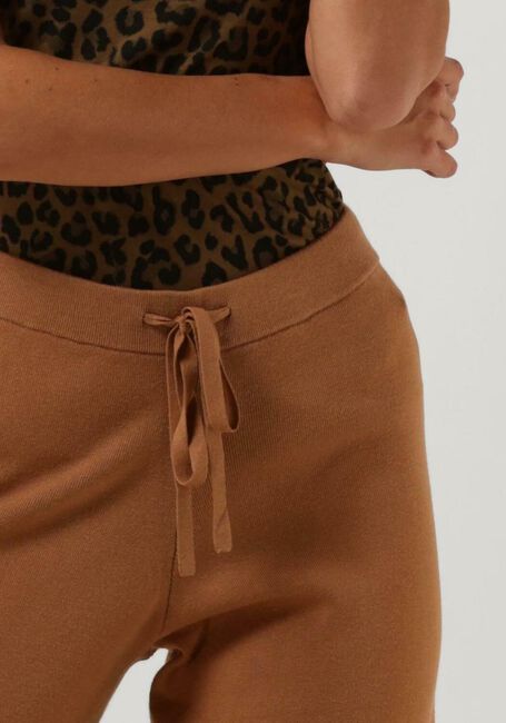 PENN & INK Pantalon évasé TROUSERS JOG en camel - large