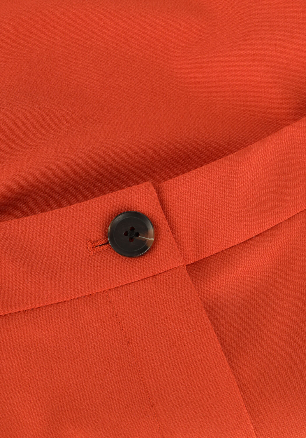 MODSTR&Ouml;M ANKERMD SHORTS Pantalons en orange - large