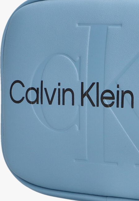 CALVIN KLEIN SCULPTED CAMERA BAG18 MONO Sac bandoulière en bleu - large