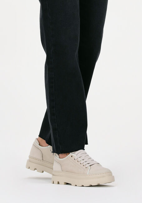 NUBIKK MONRO ORION Chaussures à lacets en beige - large