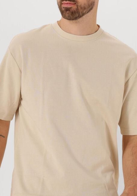 Beige SELECTED HOMME T-shirt SLHLOOSEOSCAR SS O-NECK TEE NOOS - large