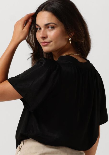 MINUS Haut LIRENE V-NECK BLOUSE en noir - large