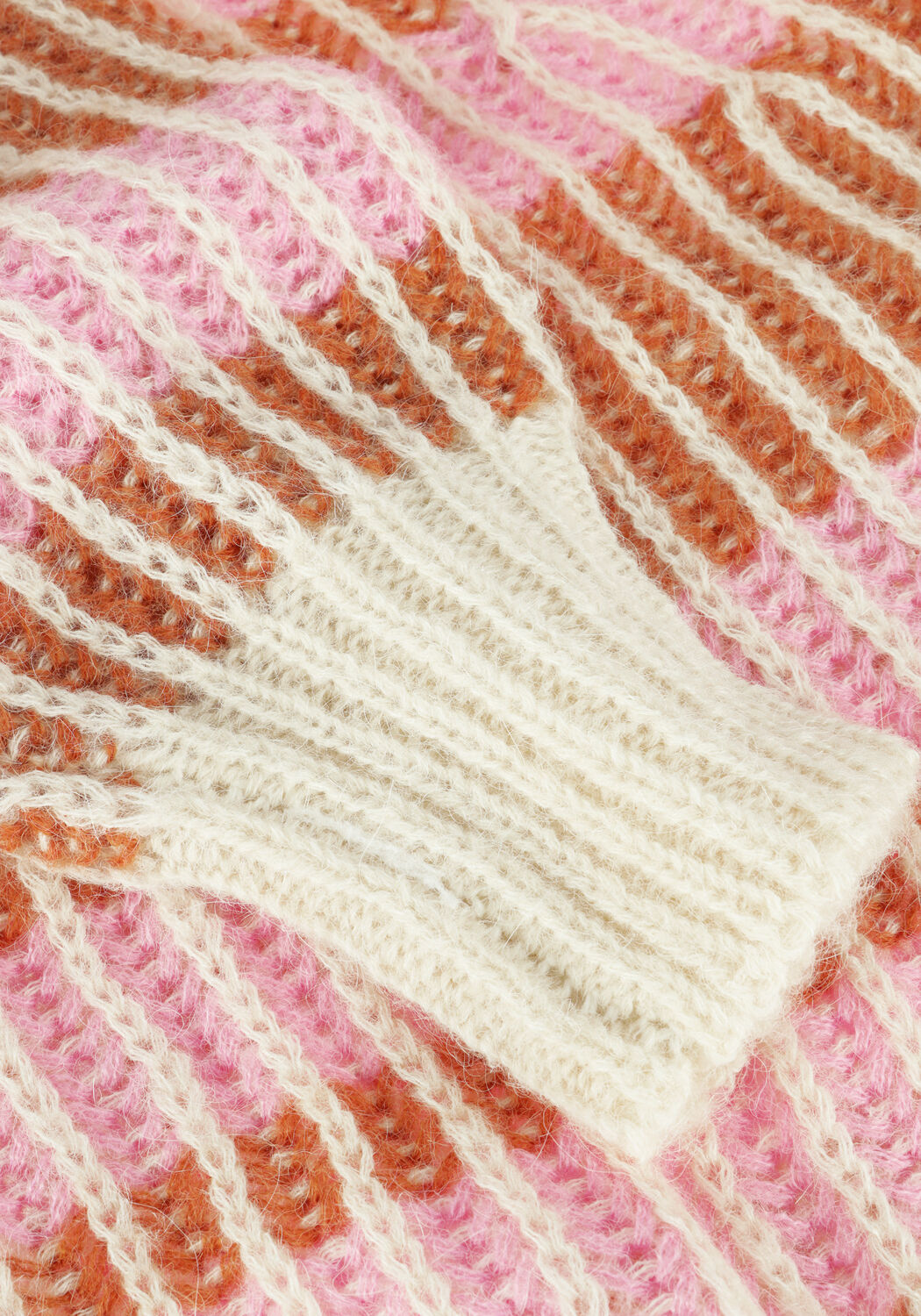 Y.A.S. Pull YASCHRISNA LS KNIT PULLOVER en rose - large