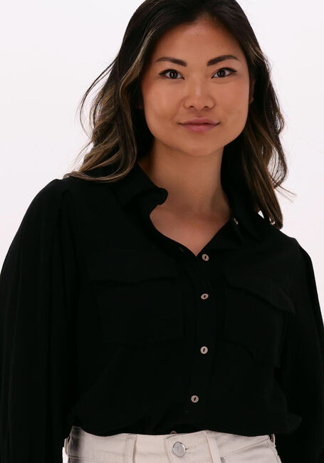 Y.A.S. YASVIGGI LS SHIRT Blouses en noir - large
