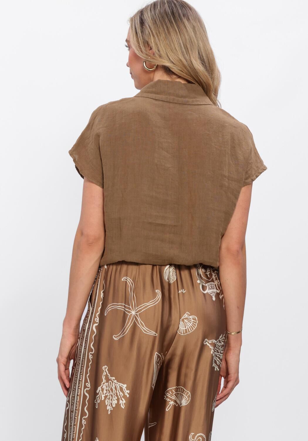 NUKUS JULIETTA TOP Blouses en taupe - large