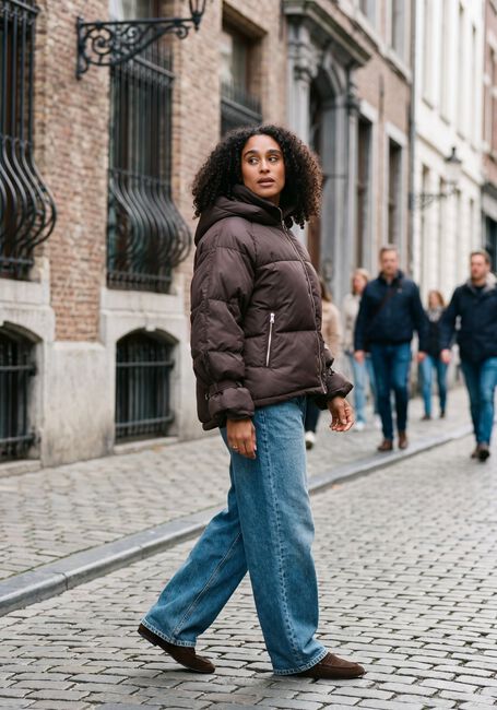 WITHBLACK Veste matelass&eacute; WBLKYLIE REAL DOWN JACKET en marron - large