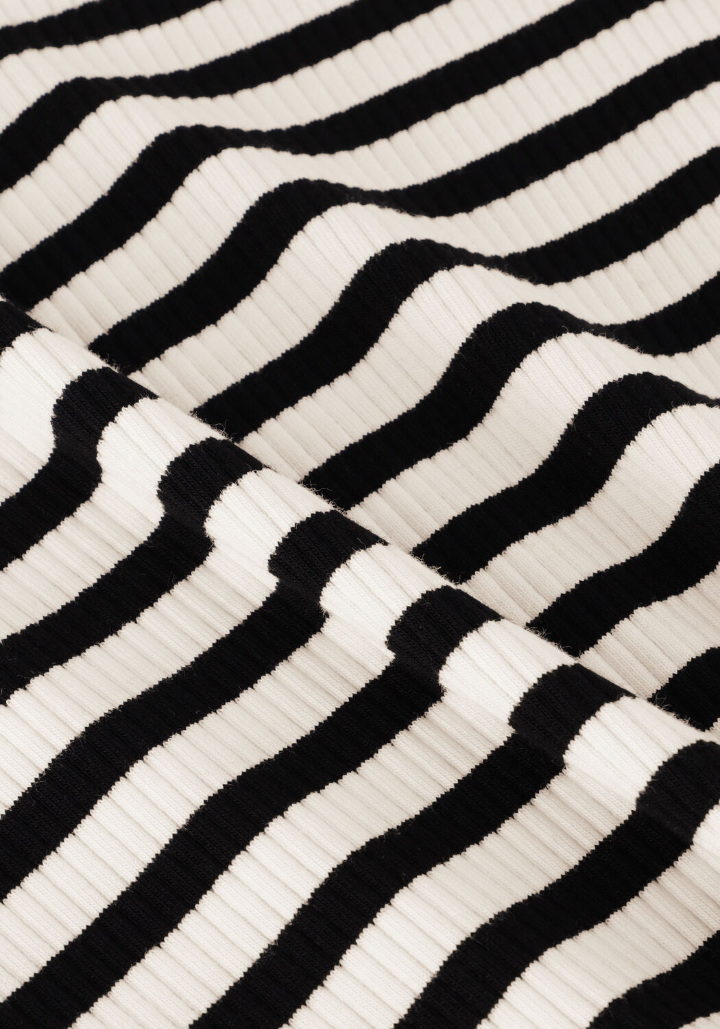 INWEAR Haut DAGNAIW STRIPED T-SHIRT en noir - large