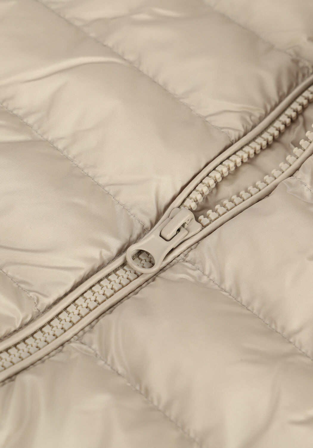 PROFUOMO Veste sans manches PPTU1-B en beige - large