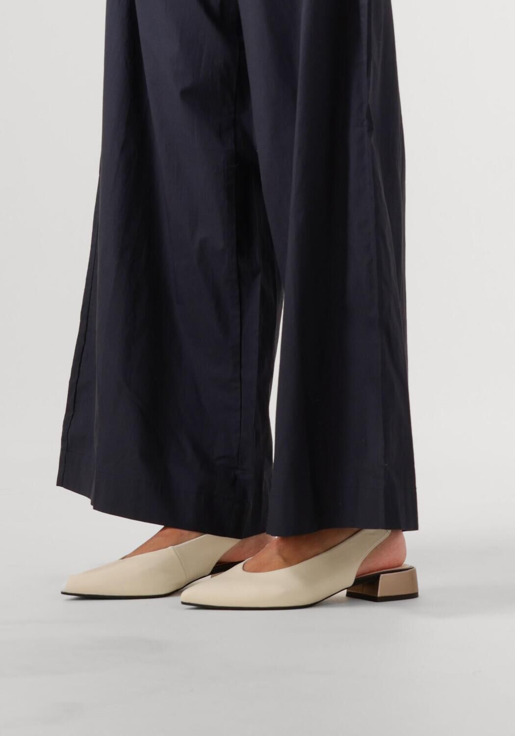 Bronzen LODI  AMARIE - large