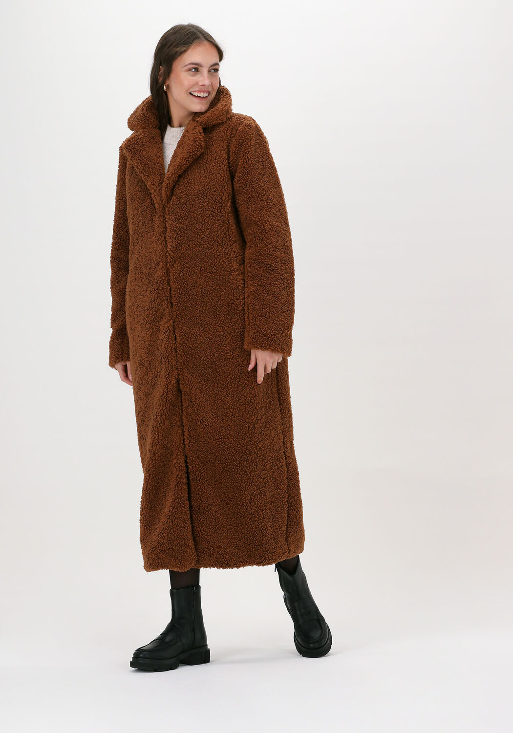 na kd manteau teddy oversized teddy coat en marron