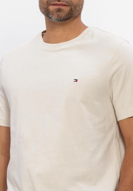 TOMMY HILFIGER T-shirt ESS SEASONAL REG FIT SOLID TEE &Eacute;cru - large