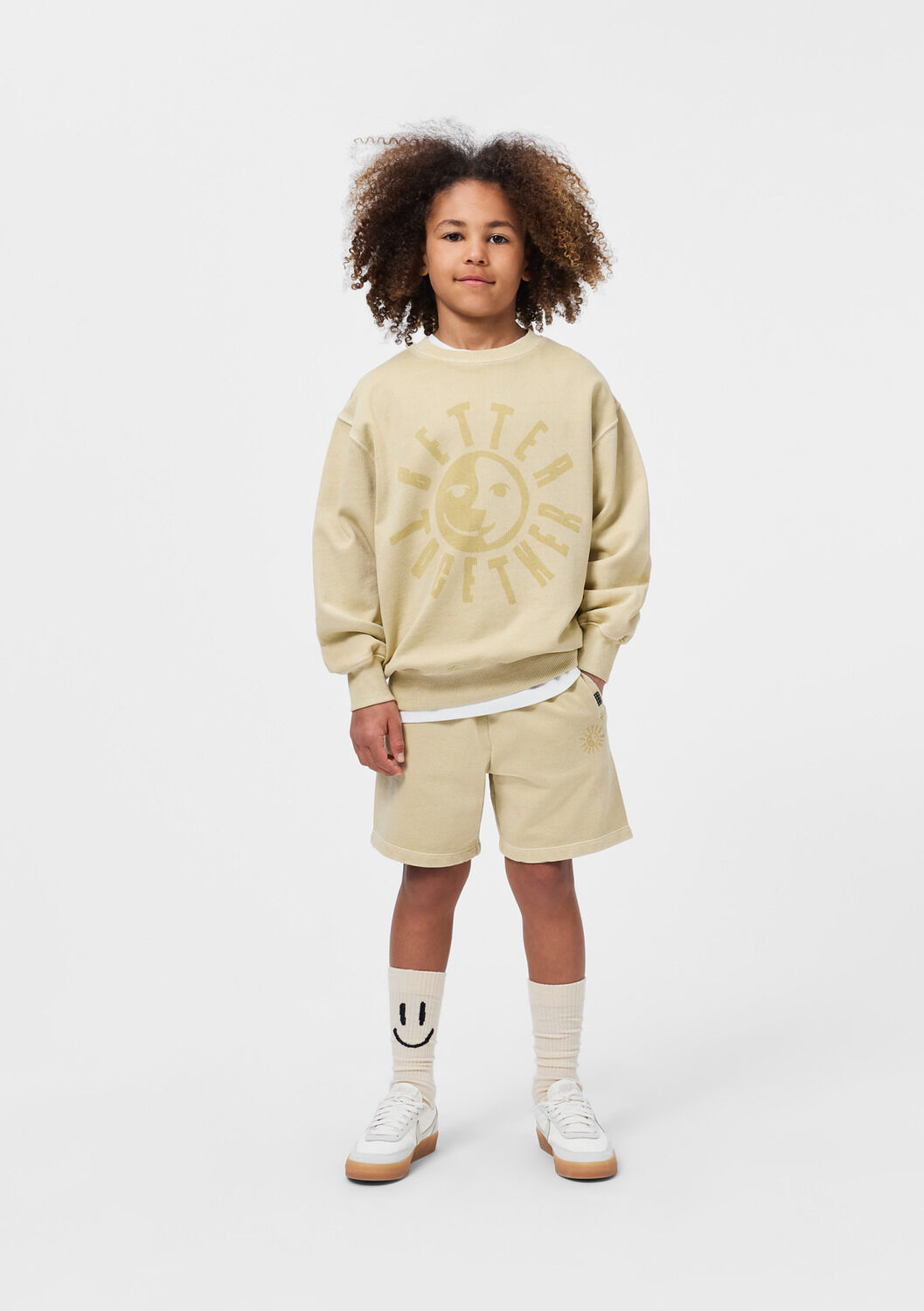 Beige MOLO Korte broek AMIL - large