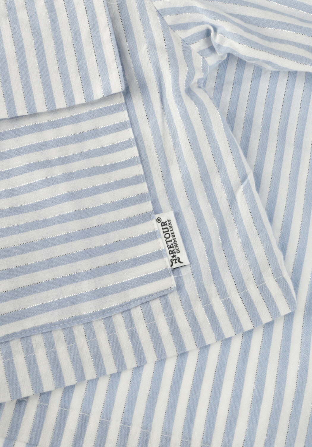 RETOUR ISLA Blouses en bleu - large
