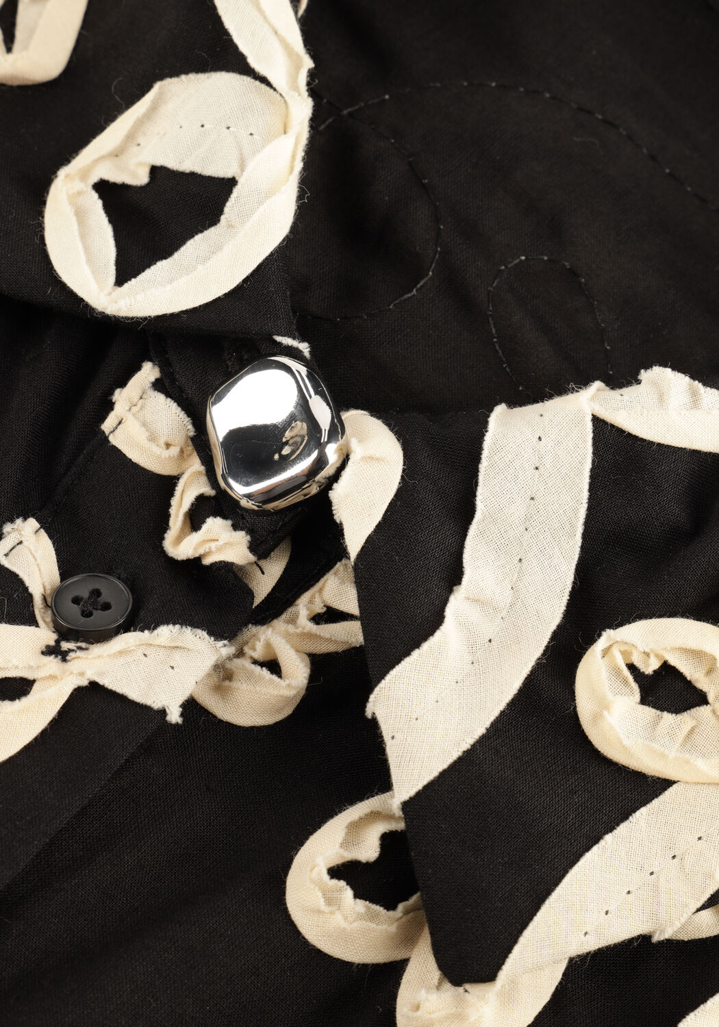 OBJECT OBJROYA L/S LO SHIRT Blouses en noir - large