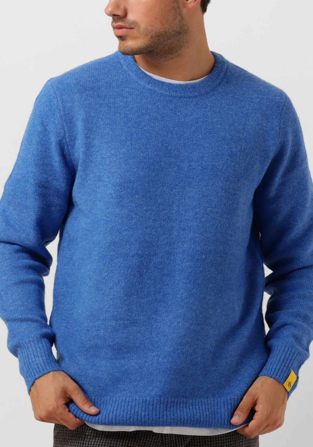 Blauwe pull shop