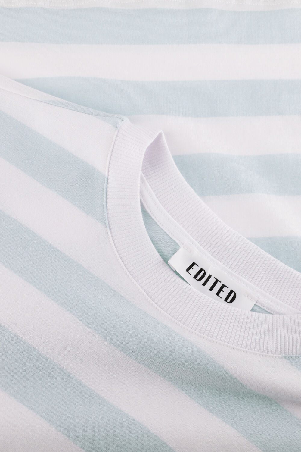 EDITED T-shirt NOLA T-SHIRT Bleu clair - large