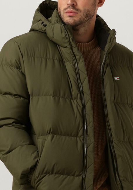 TOMMY JEANS Parkas TJM ESSENTIAL DOWN PARKA en vert - large