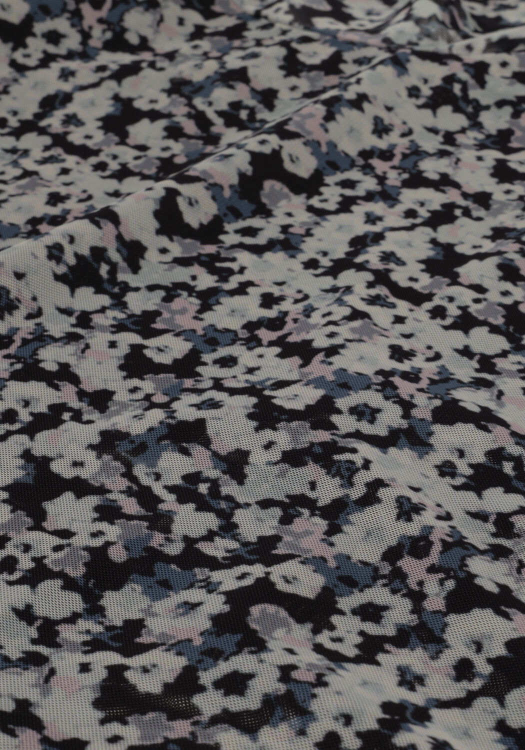 LEVETE ROOM LR-KIMMIA 11 BLOUSE Blouses en multicolore - large