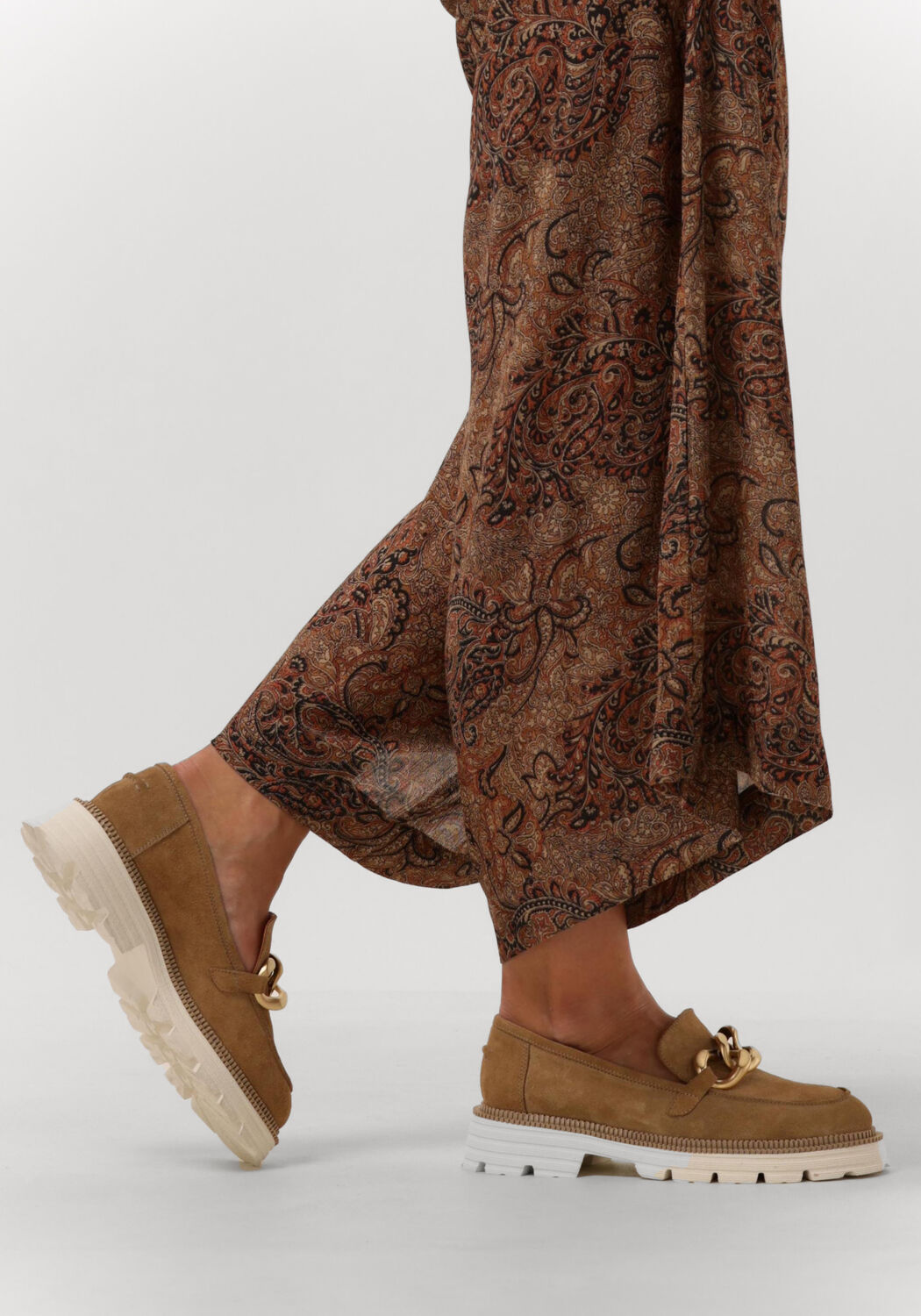 Beige NOTRE-V Loafers 105 373 - large