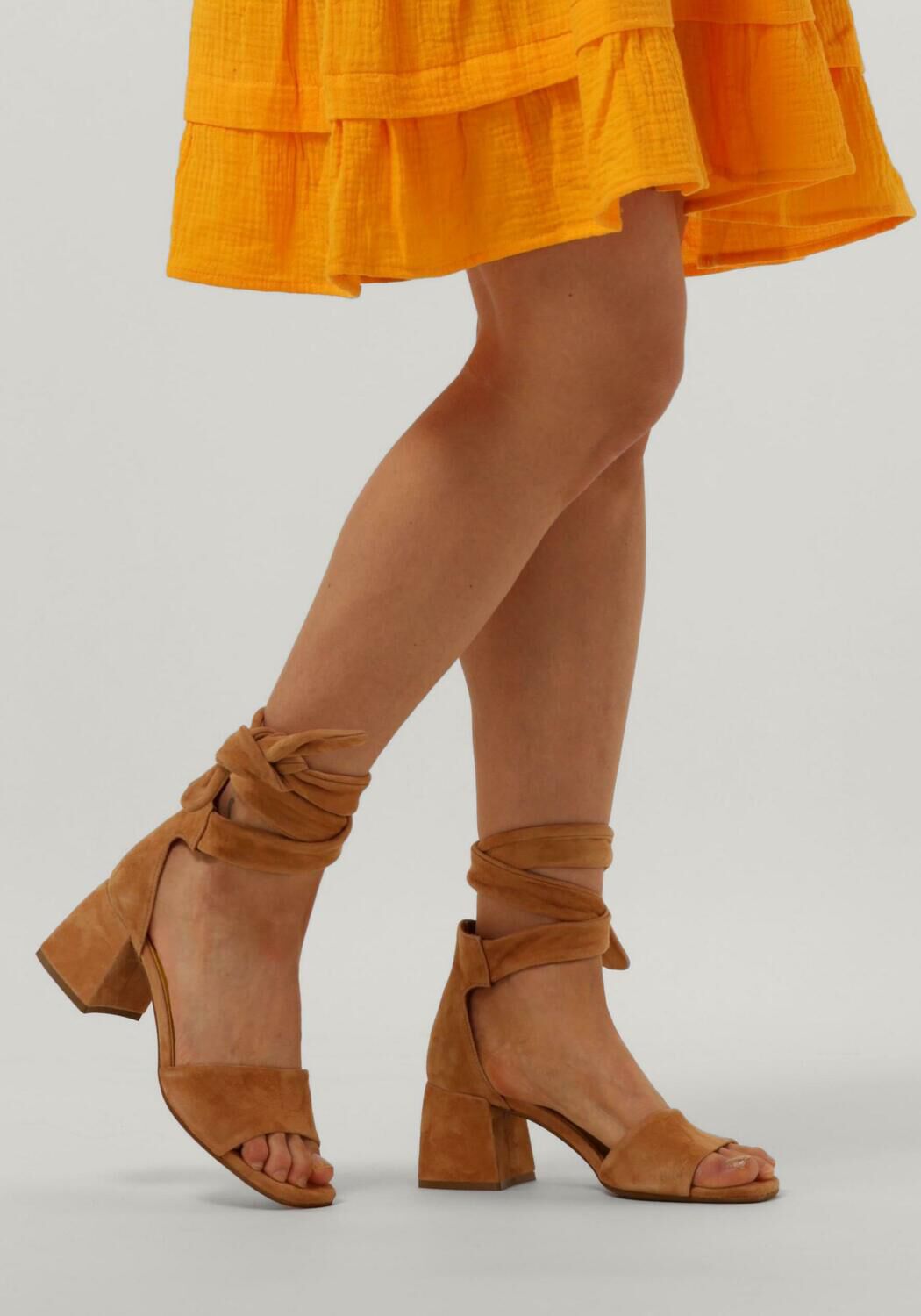 NOTRE-V QA19 Sandales en camel - large