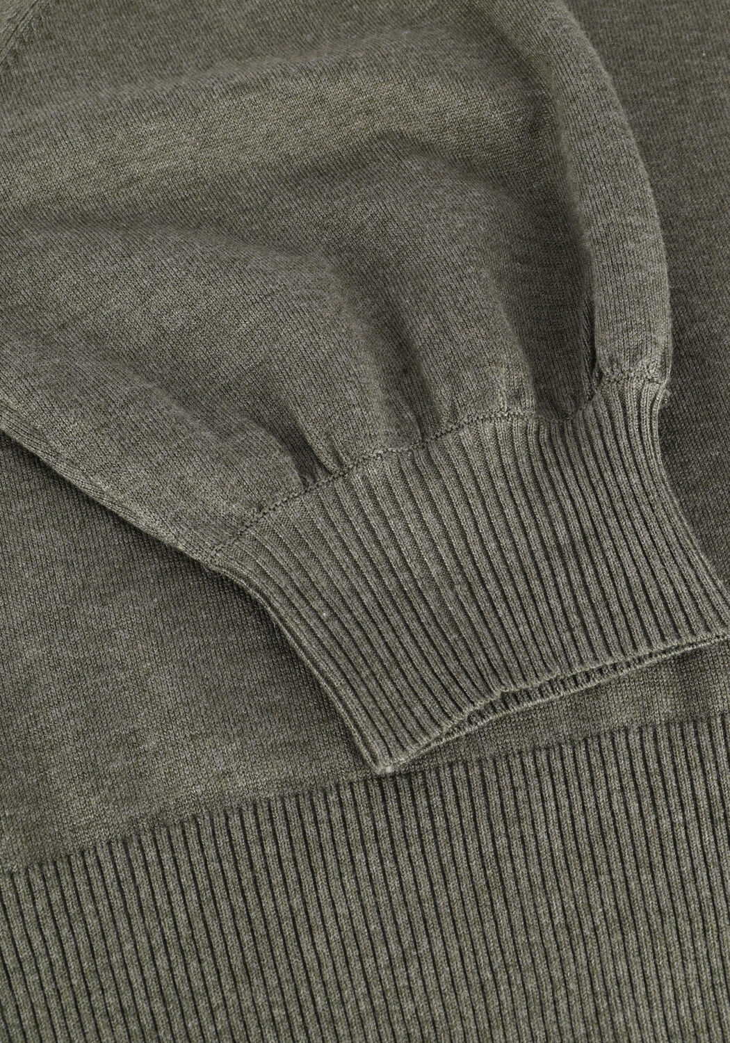 Groene MINUS Top LIVA KNIT TEEE - large