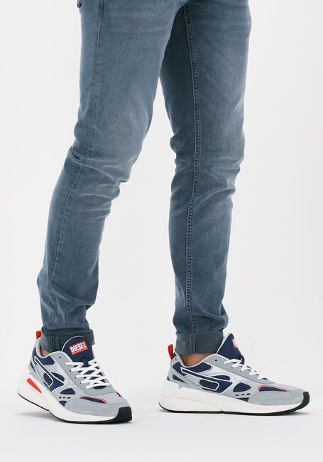 Grijze DIESEL Sneakers S-SERENDIPITY SPORT - large