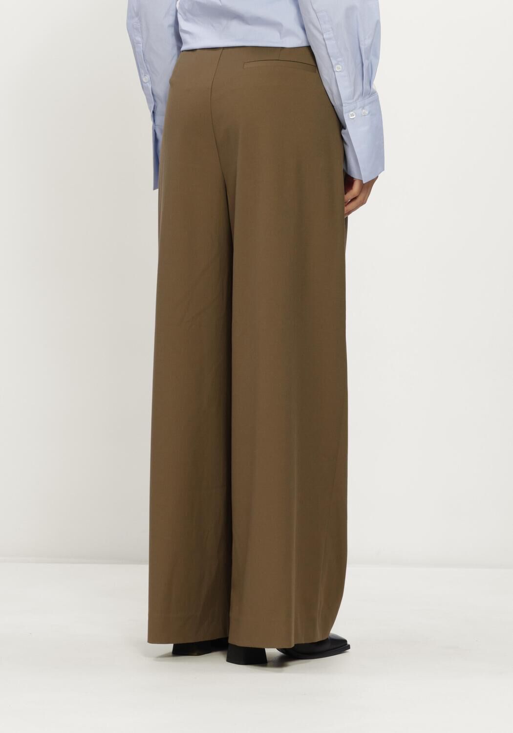 GESTUZ Pantalon GZOLIVIA HW PANTS en vert - large
