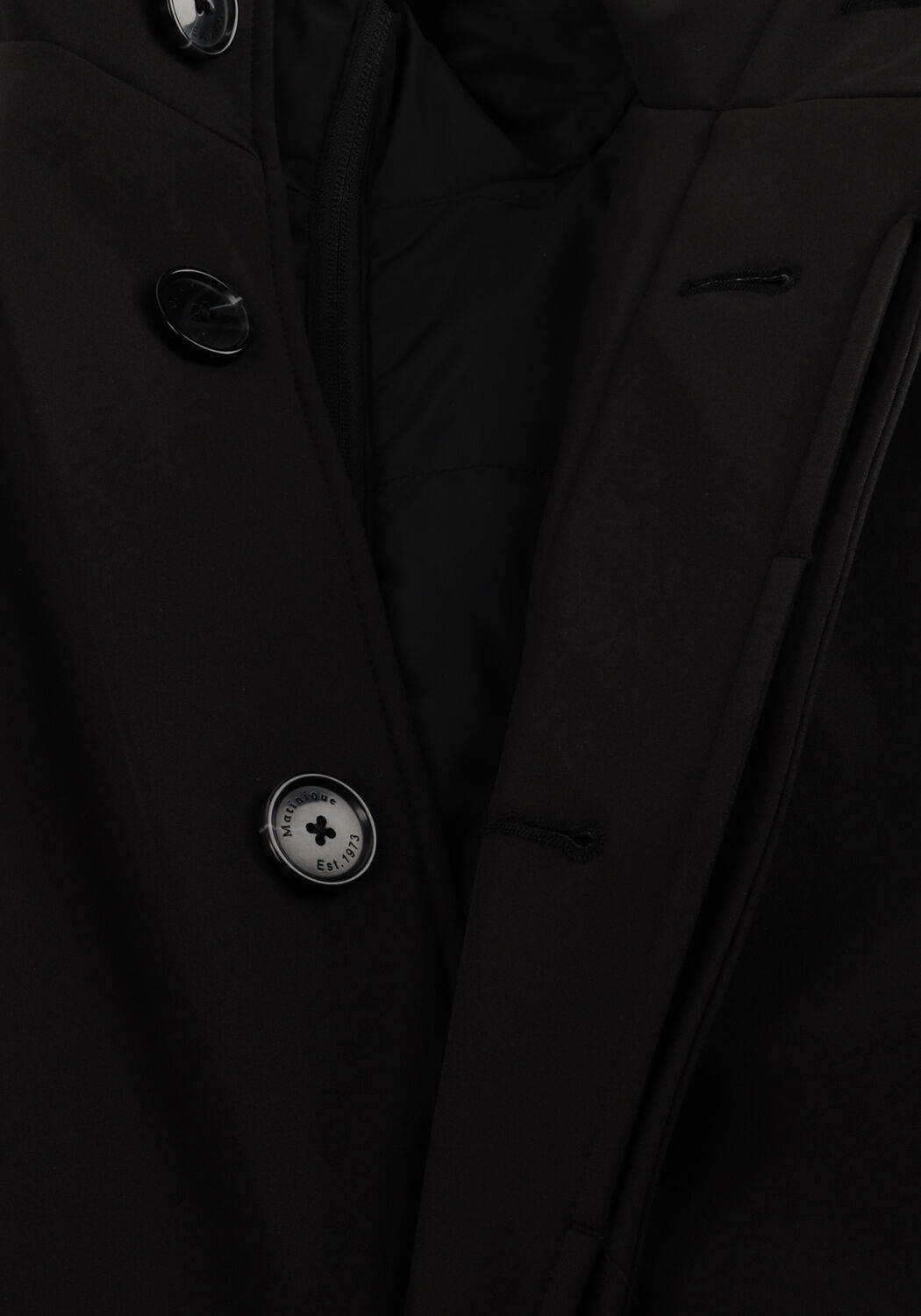 MATINIQUE Manteau MAHARVEY N en noir - large