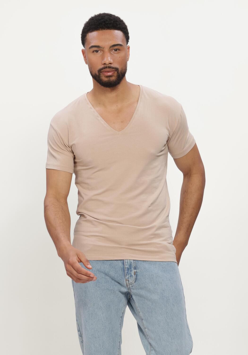 Alan Red T-shirt 5601 NOV en beige - large