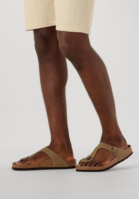 Bruine BIRKENSTOCK Slippers GIZEH HEREN - large