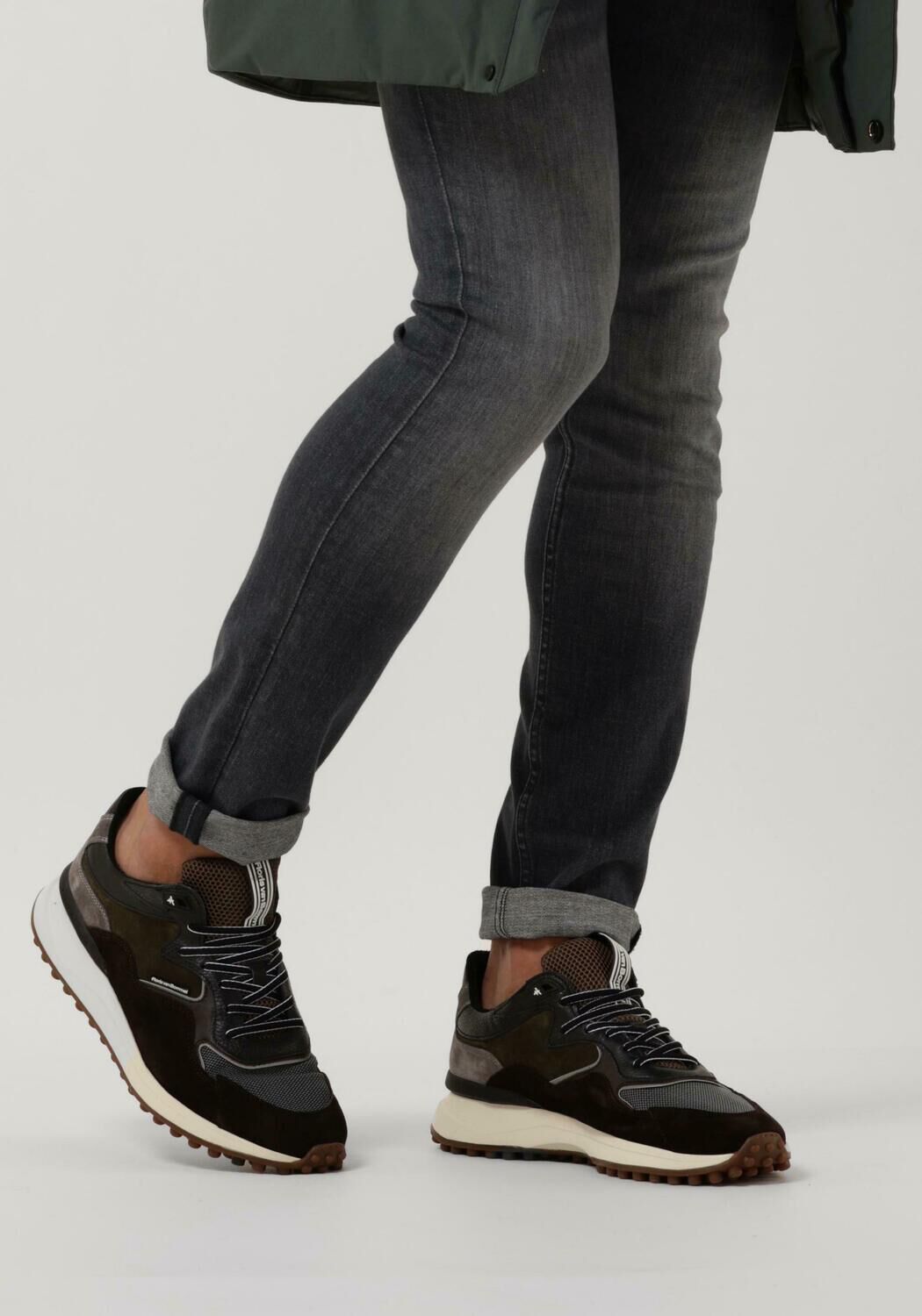 Bruine FLORIS VAN BOMMEL Lage sneakers SFM-10129 | Omoda