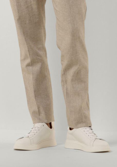 BOSS Baskets basses BULTON RUNN en blanc - large