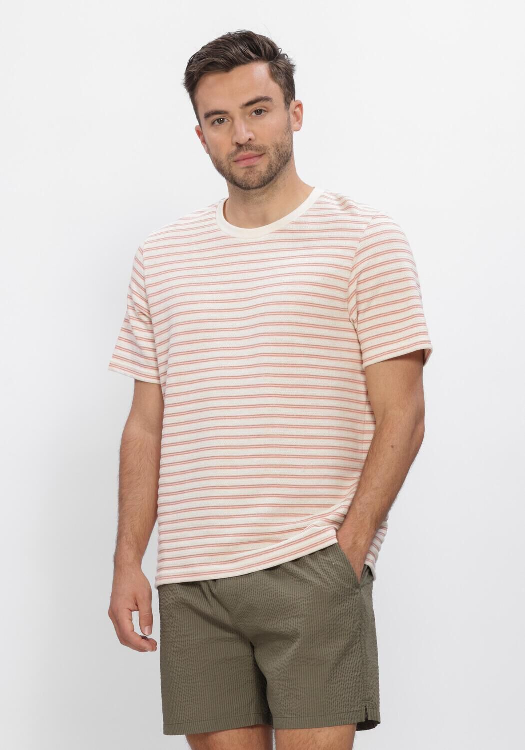 SELECTED MEN SLHKEVIN STRIPE SS O-NECK TEE Polos & T-Shirts en beige - large