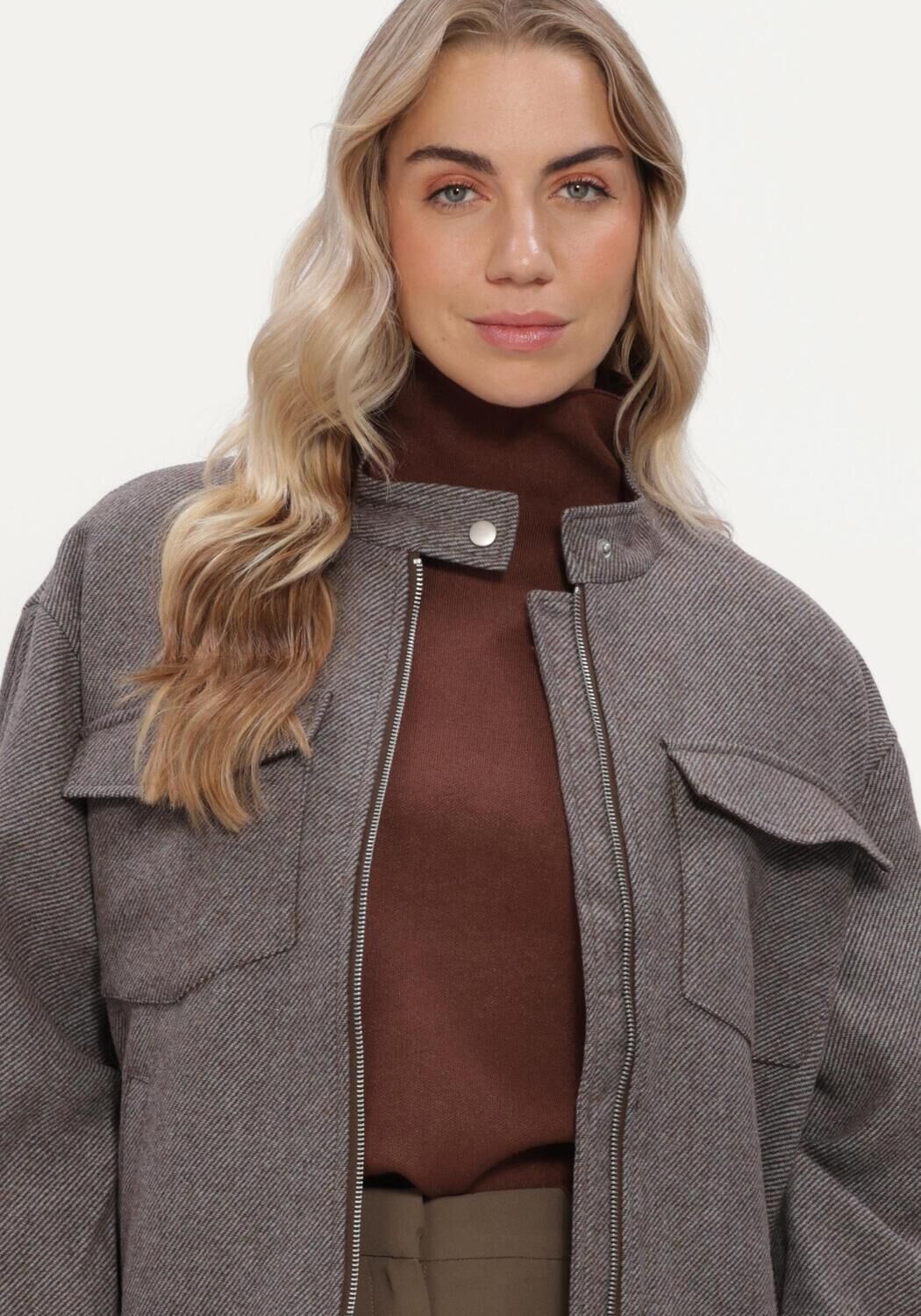 Bruine MINUS Jack MSLESLIE JACKET - large