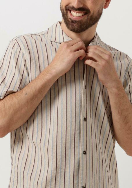Beige ANERKJENDT Casual overhemd AKLEON S/S STRUCTURE SHIRT - large