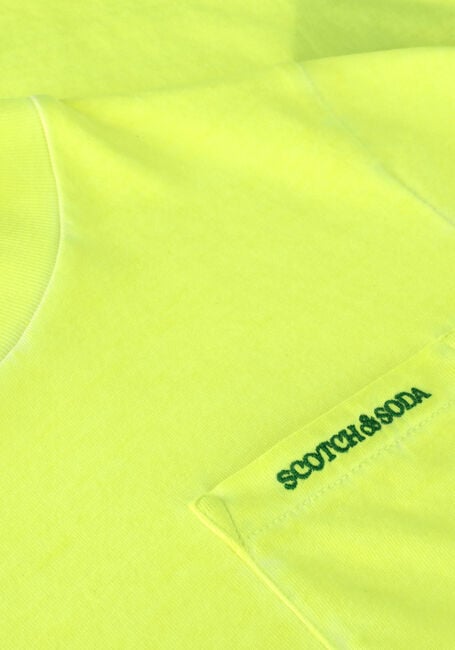 SCOTCH & SODA T-shirt SHORT SLEEVED CHEST POCKET T-SHIRT en jaune - large